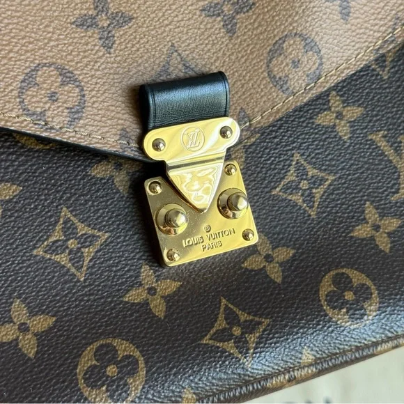 Authentic Louis Vuitton Pochette Metis Reverse Monogram Crossbody Bag - Picture 8 of 14